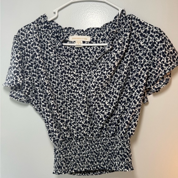 Monteau Black and White Ruched Blouse - Picture 3 of 6